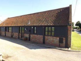 2 bedroom Barn Conversion for sale